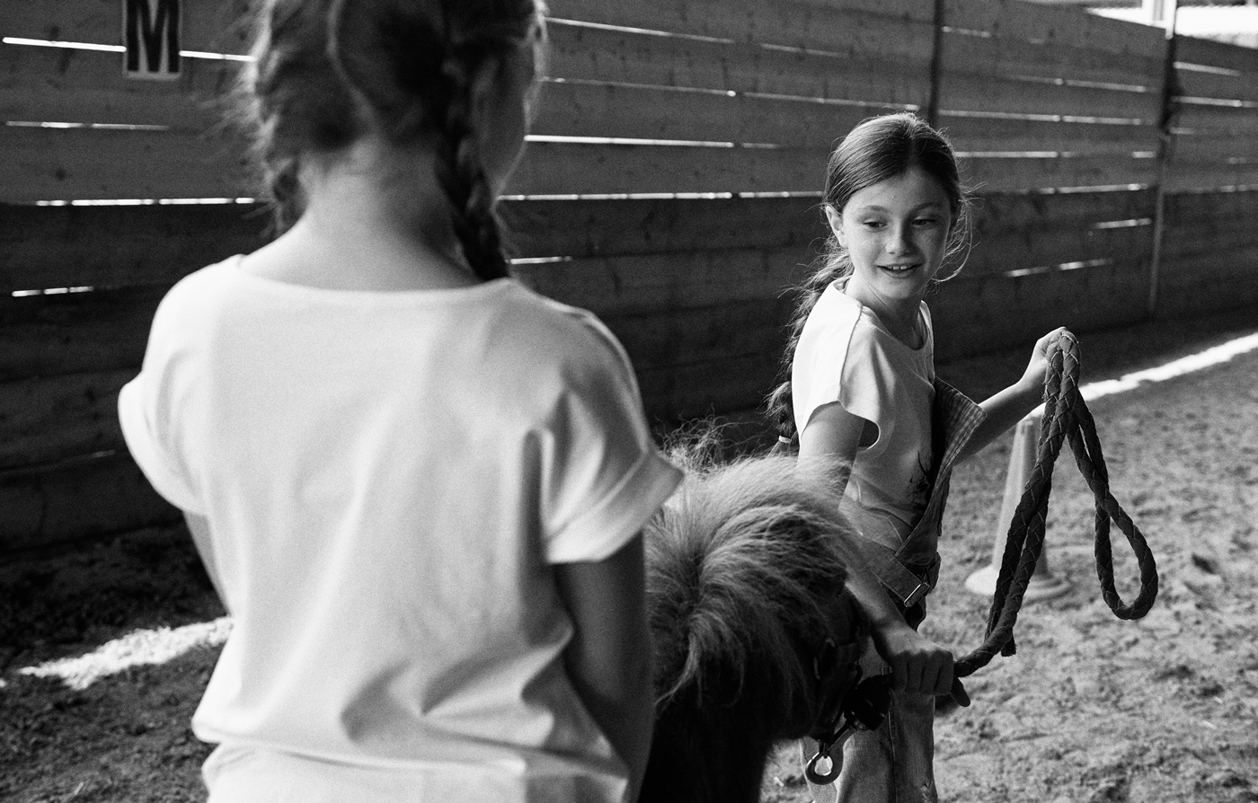 Kids editorial, Adventure playground. Riccardo Polcaro, fotografo moda bambino.